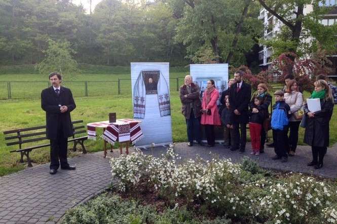 W środę na skwerze Tarasa Szewczenki w Lublinie odbyło się czytanie poezji tego narodowego wieszcza ukraińskiego (fot. Anna Dąbrowska)