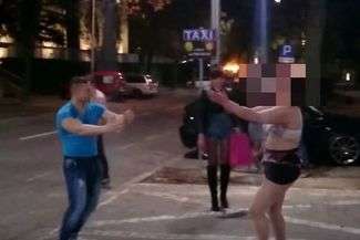 Hit internetu: Uliczna impreza w Lublinie. W komentarzach: "Patola!", "Polska B". Policja: Dostali pouczenie