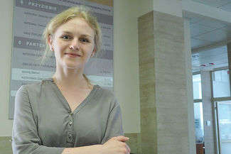 Przede wszystkim szukałam uczelni, na której jest interesujący mnie kierunek – przyznaje Justyna Cisek, studentka IV roku analityki medycznej na Uniwersytecie Medycznym w Lublinie. – Dopiero później zwracałam uwagę jak uczelnia wypada w rankingach. Dla mnie ważne było również to aby uczelnia była w pobliżu mojego miejsca zamieszkania. (Fot. Maciej Kaczanowski)