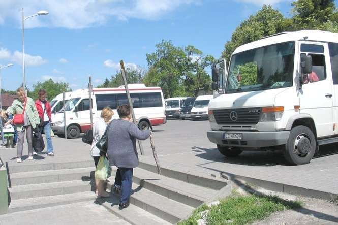 Bus do Berlina wyjeżdża z chełmskiego dworca przy ul. Armii Krajowej 14