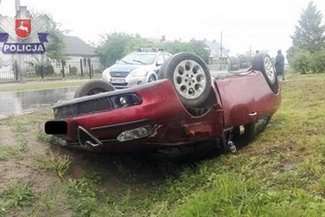 Chcieli go zatrzymać do kontroli. Koziołkował i wpadł do rowu. Miał 3,5 promila alkoholu
