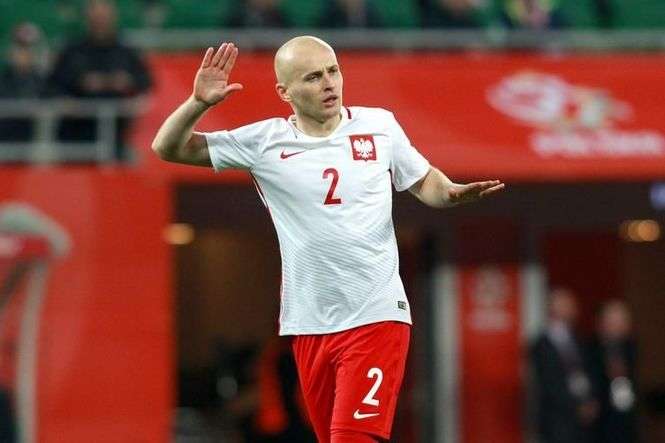 Michał Pazdan szykowany jest do gry obok Kamila Glika w niedzielnym meczu, fot. laczynaspilka.pl