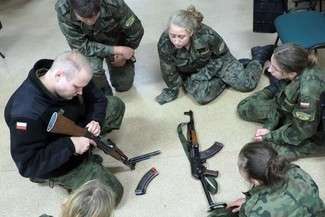 Listopad, 2015 r., Nabór do Legii Akademickiej KUL w Lublinie (fot. Maciej Kaczanowski / archiwum)