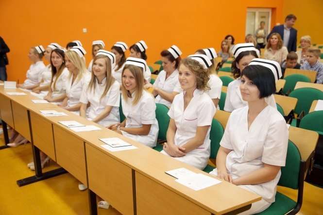 Średnia wieku w zawodzie pielęgniarki w Polsce to blisko 50 lat. Już samo to świadczy o tym, że kierunek utworzony w PWSZ w Chełmie ma przyszłość