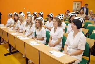 Średnia wieku w zawodzie pielęgniarki w Polsce to blisko 50 lat. Już samo to świadczy o tym, że kierunek utworzony w PWSZ w Chełmie ma przyszłość