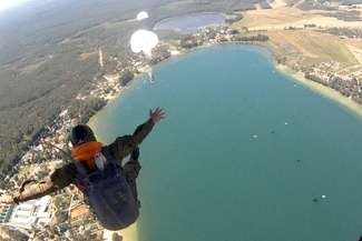 Wojskowy desant na Jezioro Białe. Dziś ćwiczenia skoków do wody