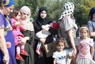 Wśród emigrantów z Czeczenii jest bardzo dużo kobiet z dziećmi. Fot. Irina Szepielewicz / Kurier Brzeski