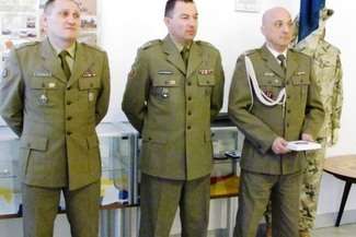 Płk Tadeusz Nastarowicz (w środku), fot. Katarzyna Tracz, WKU Zamość