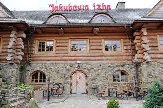 Salmonella na weselu w Jakubowej Izbie. Już wiadomo co mogło zaszkodzić gościom