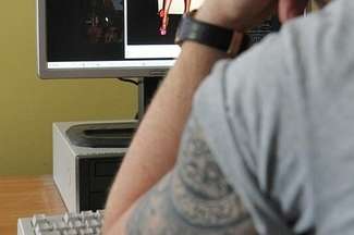 Zamość: 21-latek namawiał dzieci do rozbierania się