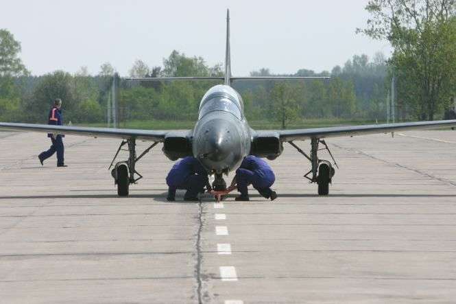 Samolot TS-11 Iskra będzie jednym z bohaterów święta 4. Skrzydła Lotnictwa Szkolnego w Dęblinie