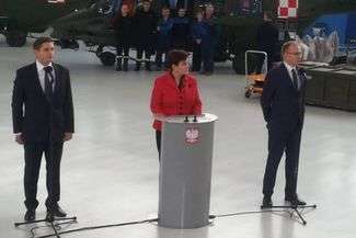 Beata Szydło w PZL-Świdnik. "Polski rząd musi bronić polskich interesów"