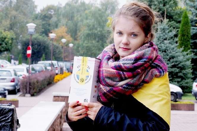 – Stypendyści to zarówno studenci jak też uczniowie gimnazjów i liceów – mówi Justyna Dąbrowska, rzeczniczka lubelskiej wspólnoty Fundacji „Dzieło Nowego Tysiąclecia”  (fot. Dorota Awiorko)