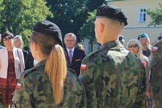 MON wyszkoli kobiety w samoobronie