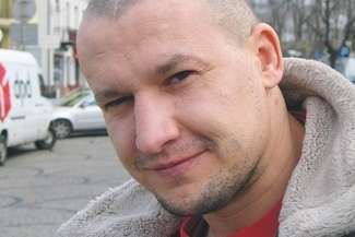 Radny Paweł Białas zdaje sobie sprawę, że popełnił błąd opluwając dłużnika Podkreśla, że przez pół roku był bezczelnie okłamywany