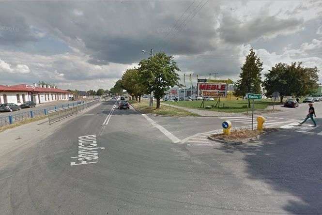 Ulica Fabryczna będzie przebudowana, od granic administracyjnych miasta do skrzyżowania z ulicą Przemysłową (fot. Google Street View)
