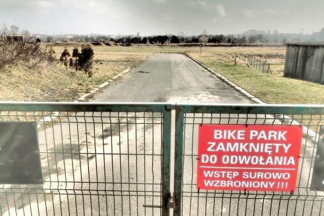 W połowie 2014r., po kontroli nadzoru budowlanego Bike Park został ostatecznie wyłączony z użytkowania (fot. Maciej Kaczanowski / archiwum)