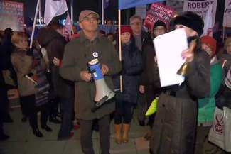 "Stop dla chaosu w szkole". Protest przed Sejmem
