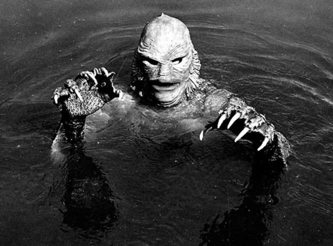 fot. kadr z filmu "Potwór z Czarnej Laguny"