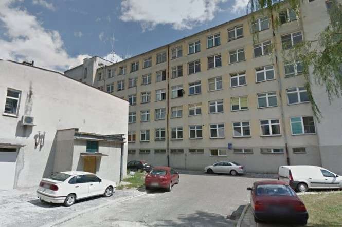 Szpital w Janowie Lubelskim (fot. Google Street View)