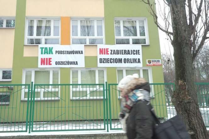 Po przeprowadzce uczniowie z Kalinowszczyzny zostaną, zdaniem protestujących, odsunięci od boiska Orlik otwartego przy Lwowskiej kilka lat temu