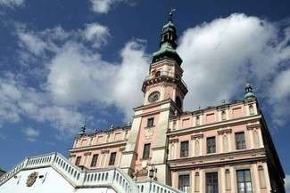 Coraz ostrzejszy konflikt między radnymi PiS a prezydentem Zamościa