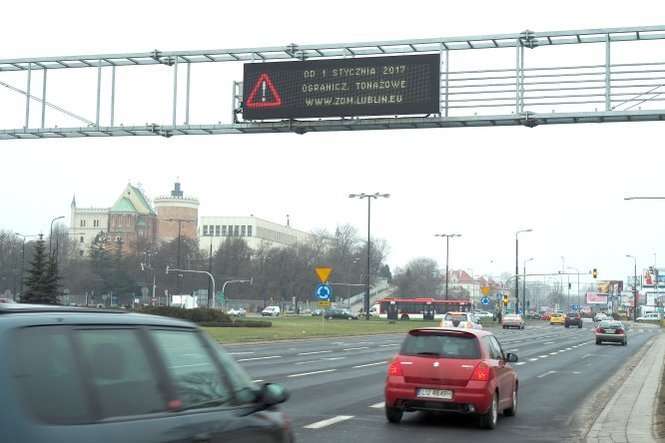 Przewoźnicy alarmowali, że Lublin ma najostrzejsze zasady spośród miast, które wprowadziły ograniczenia dla tirów