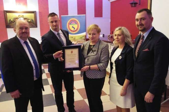 Z okazji 10-lecia zarząd stowarzyszenia otrzymał podziękowania, m.in. od władz gminy Jastków