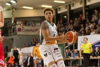 Asia Boyd i jej koleżanki z Pszczółki AZS UMCS Lublin walczą o awans do turnieju finałowego Eastern European Women’s Basketball League
Fot. azs.umcs.pl