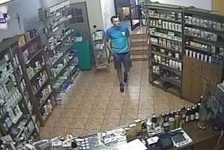 Wszedł do sklepu z ziołami. Ukradł portfel