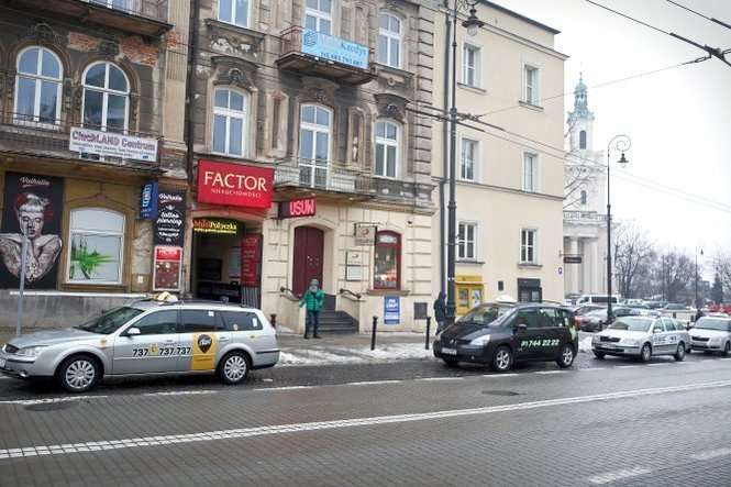 W Lublinie średnia cena kursu taksówką to 17,88 zł<br />
