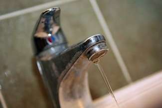 Wyniki badań wody w Biłgoraju: Woda dobra, ale mętna 