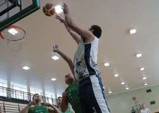 W play-off trwa zacięta walka