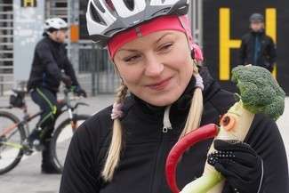 Marzanna z pietruszki i brokuła. Lubelscy rowerzyści przywitali wiosnę
