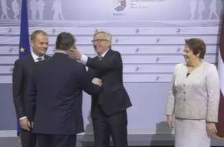 Krystyna Pawłowicz pisze do szefa Komisji Europejskiej. O chorobie alkoholowej