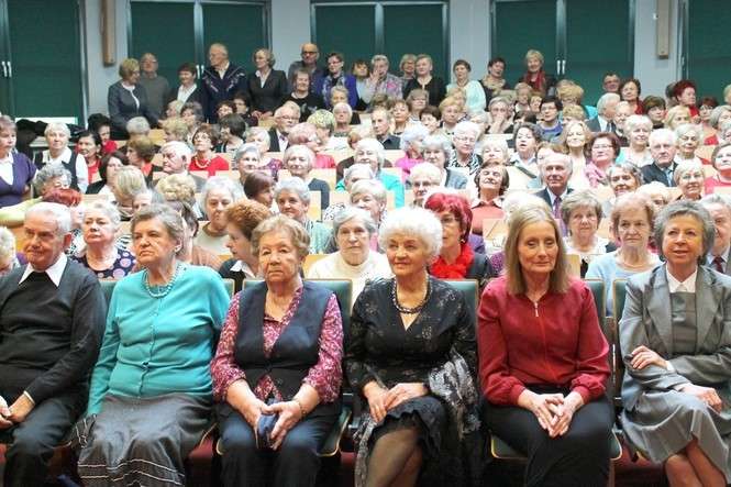 Puławscy seniorzy udowadniają, że dla osób aktywnych, wiek nie jest przeszkodą