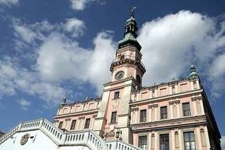 Miasto kupiło wykrywacz podsłuchów, sprawa w prokuraturze