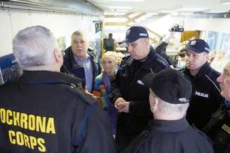 Podczas wczorajszych obrad przed wejściem na salę doszło do awantury z ochroną