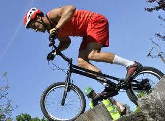 Karol Serwin w trakcie zawodów w Świdniku