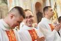 Nowi kapłani w archidiecezji. 12 diakonów przyjęło święcenia prezbiteratu