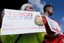 Protest przed Tesco w Lublinie. Związkowcy chcą podwyżek i lepszych warunków pracy