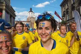 "Lublin jest nasz". Kibice Szwecji znowu przeszli ulicami miasta