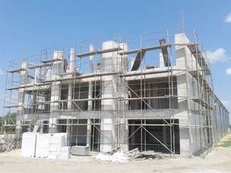 Przy ul. Chemicznej trwa budowa biurowca, magazynów i placów manewrowych przyszłego centrum logistycznego