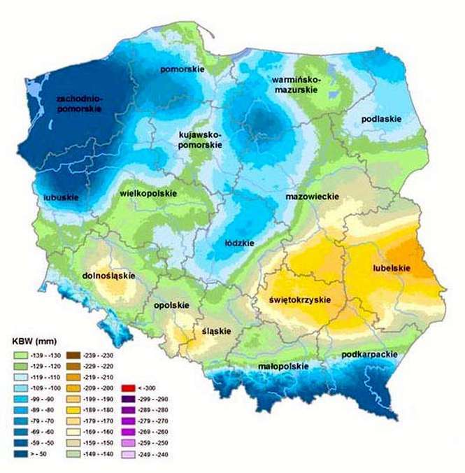 Mapa tegorocznej suszy sporządzona przez naukowców z IUNG w Puławach. Na żółto i pomarańczowo te obszary, w których ilość opadów była w tym roku najniższa<br />
