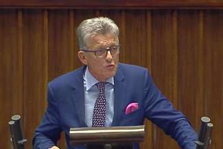 "Sądy są upolitycznione jak nigdy dotąd". Sejm zmienił ustawy o KRS i ws. ustroju sądów