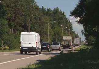 Wypadek wiceministra Jarosława Zielińskiego. Samochód prowadziła jego żona