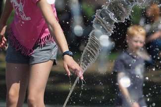 Sierpień przywita nas upałami. Codziennie ponad 30 stopni