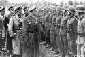 Reichsfuhrer Heinrich Himmler wizytuje współpracujące z Niemcami ukraińskie oddziały 