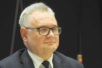 Wiceprezes PGE Dystrybucja Andrzej Pruszkowski jest radnym sejmiku i ma obowiązek składania oświadczeń majątkowych