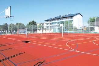 Nowe boisko przy Zespole Szkół Zawodowych i Ogólnokształcących